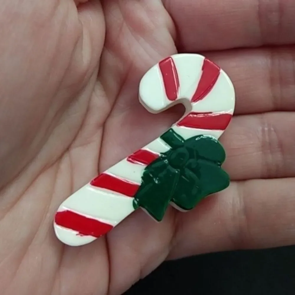 Candy Cane brooch red white green holiday